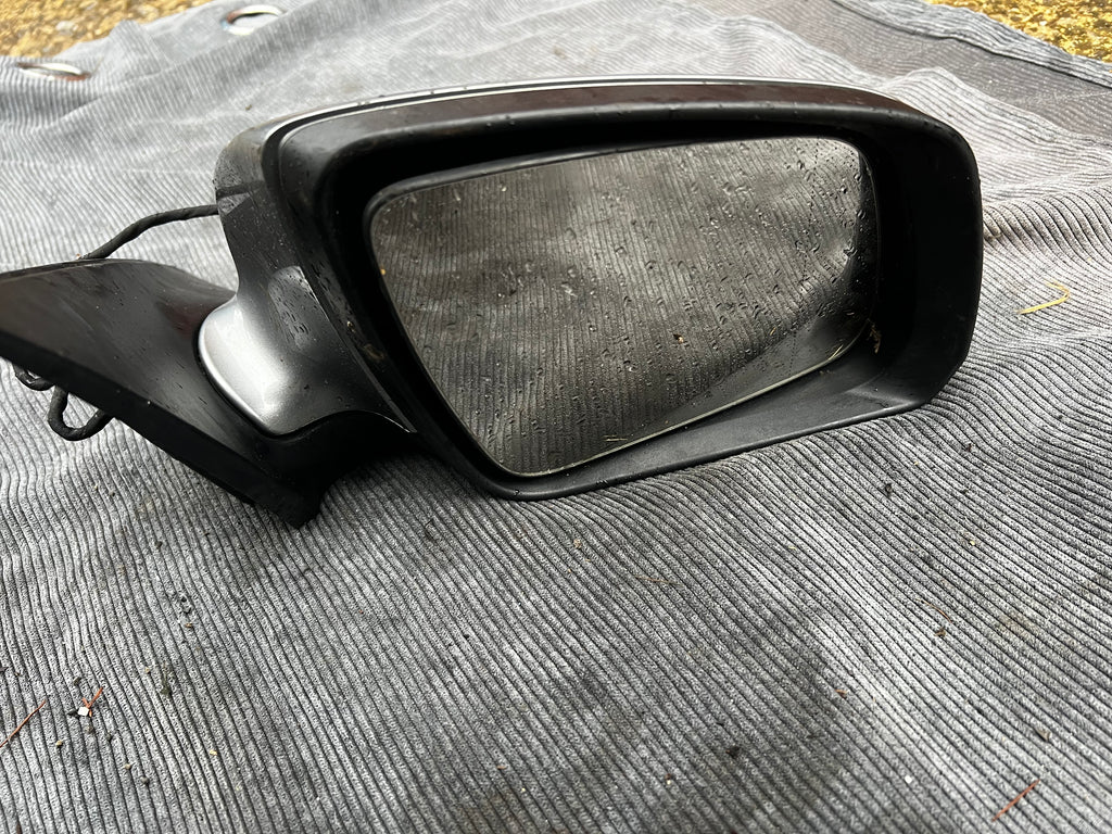 Mercedes c220 2007 driver side mirror