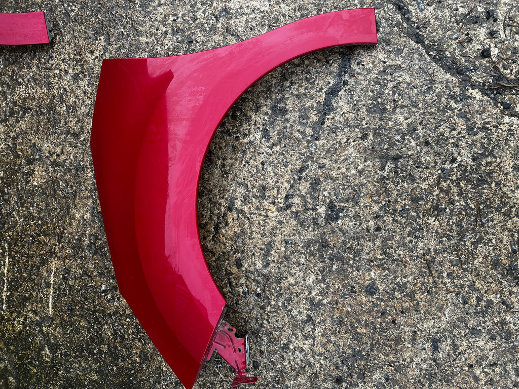 Citreon ds3 2013 passenger side wing