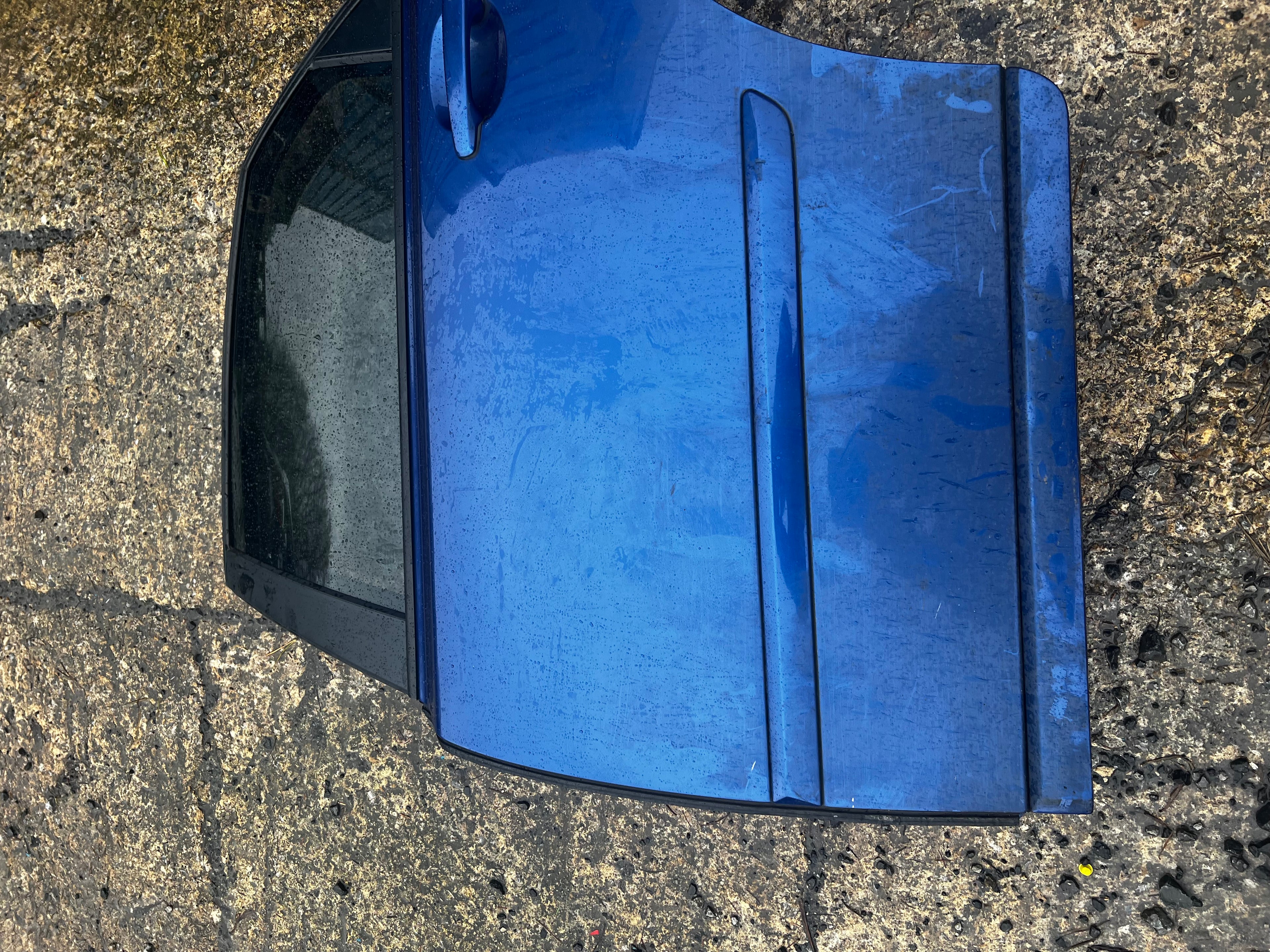 Volvo s40 2008 passenger rear door