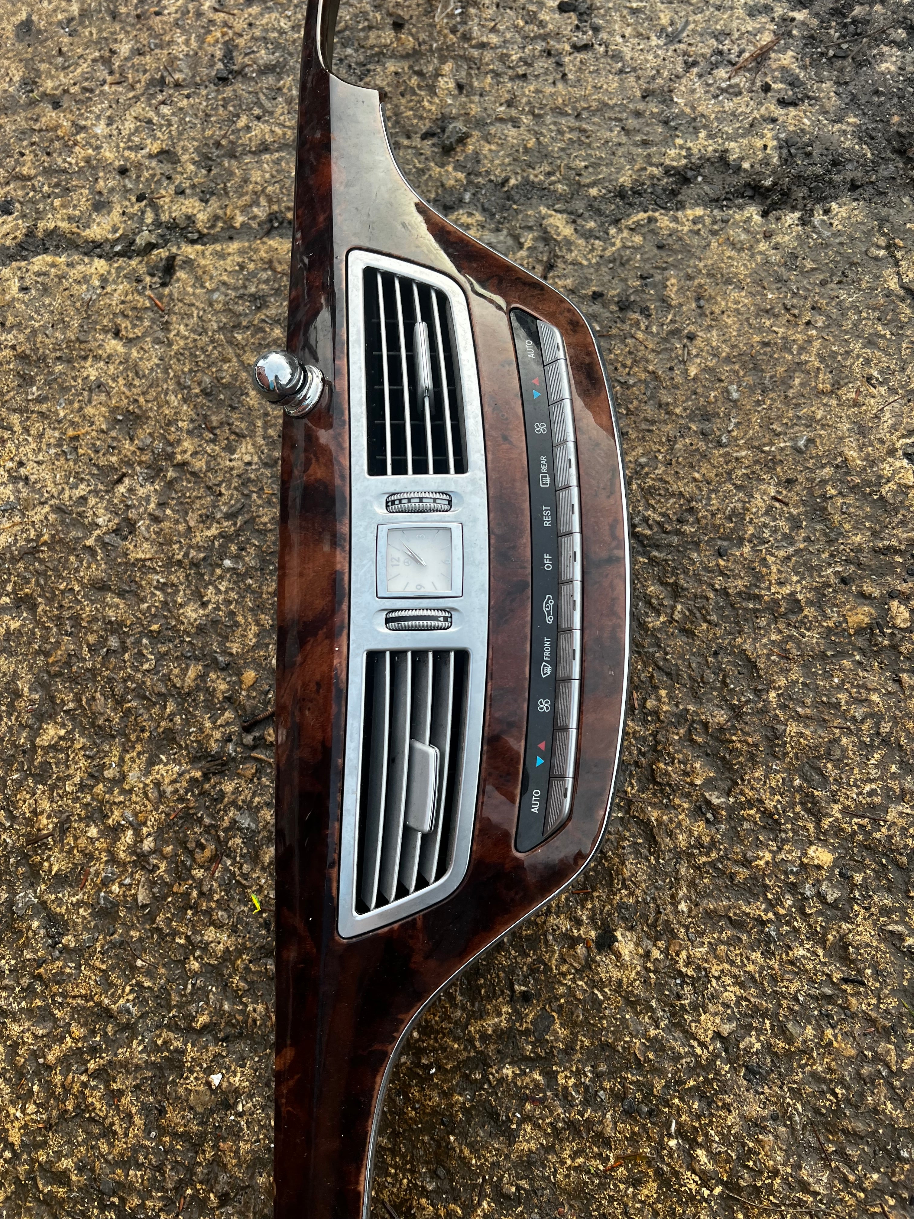 Mercedes s320 v6 2009 wooden trim centre panel control