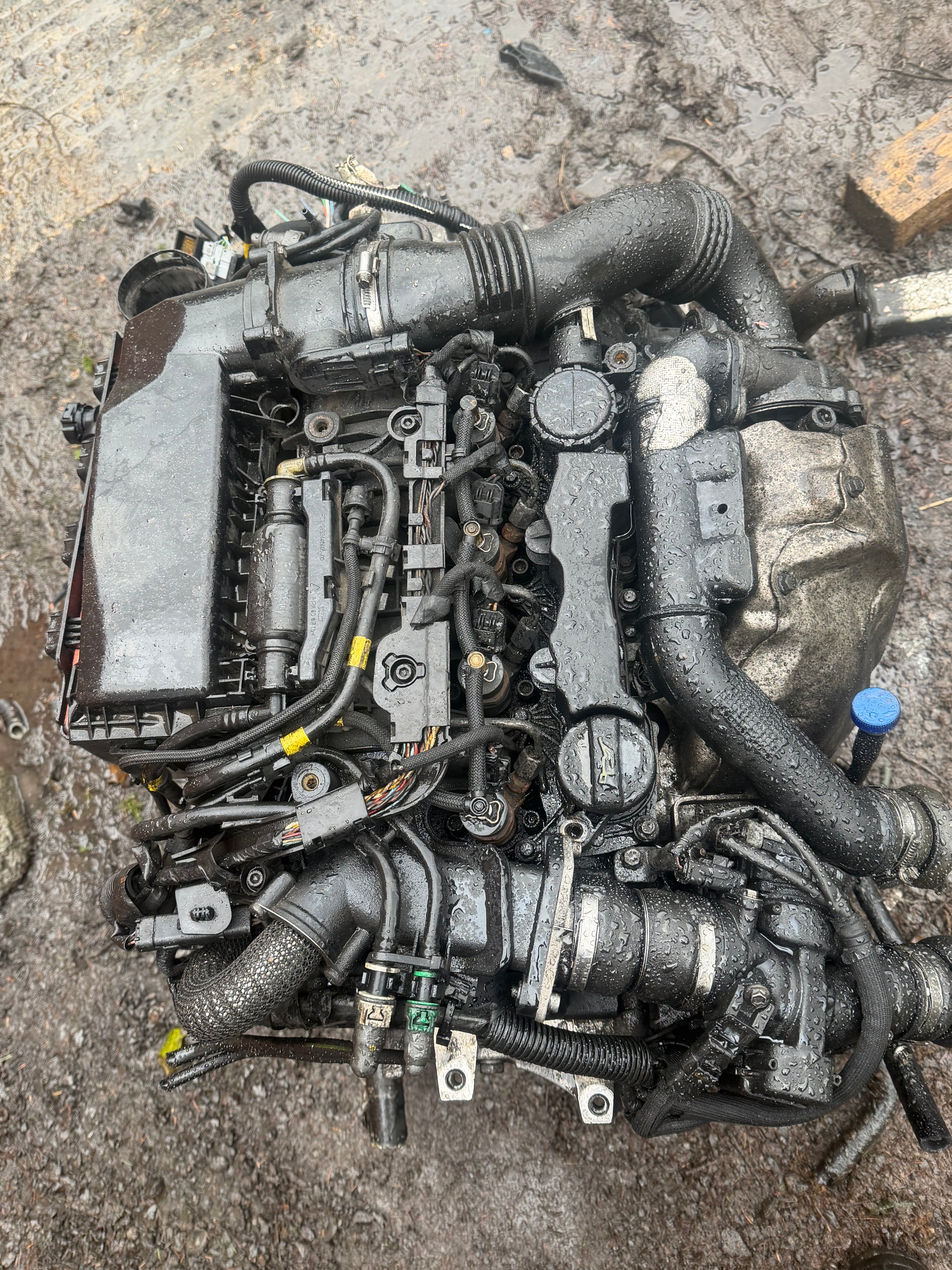 Peugeot 3008 1.6hdi engine