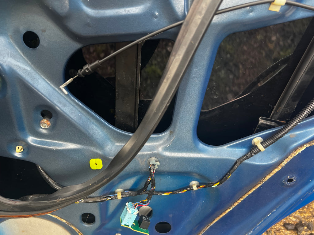 Honda accord Cl7 2005 rear drivers door