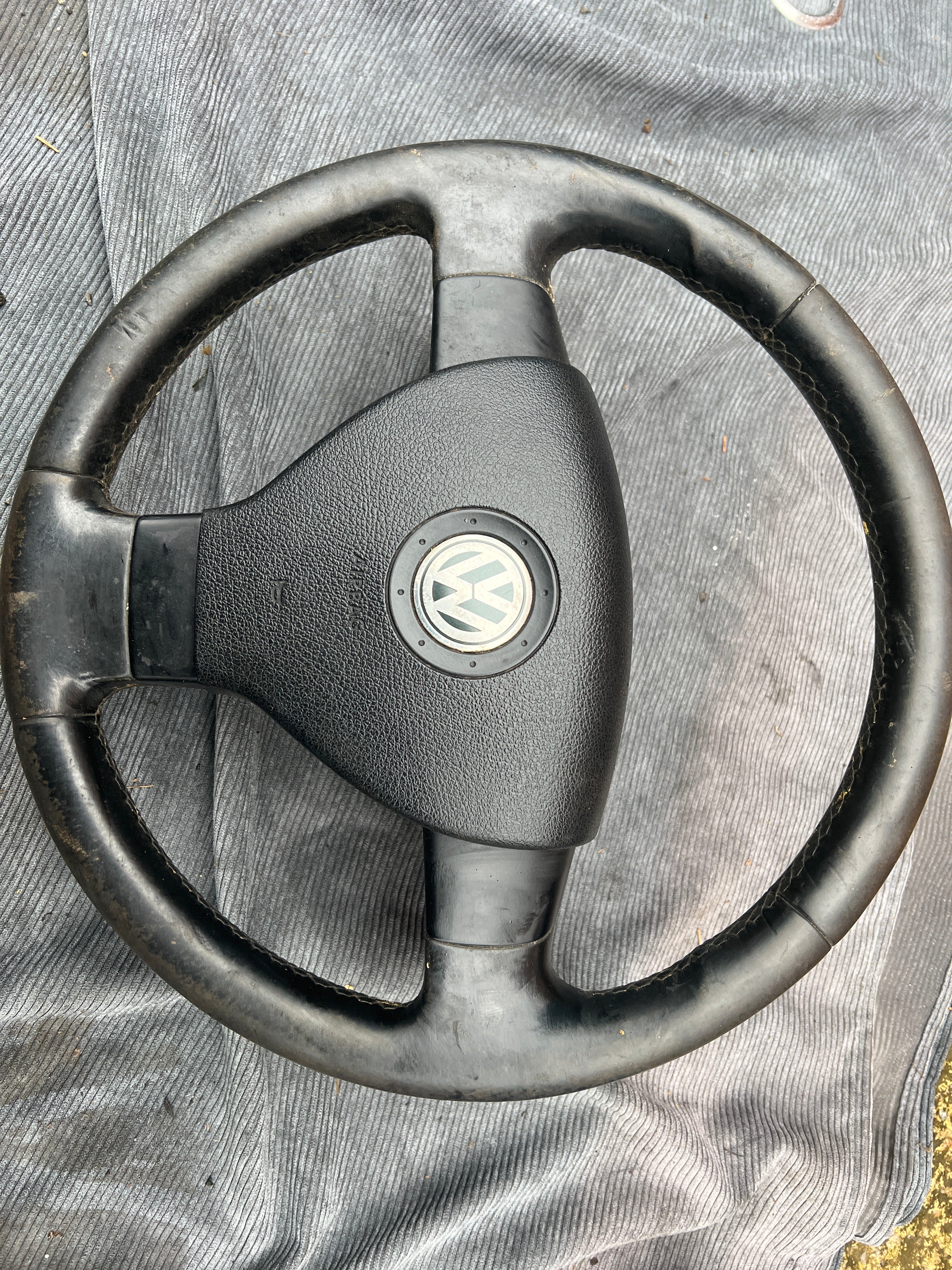 Jetta 2007 3 spoke steering wheel