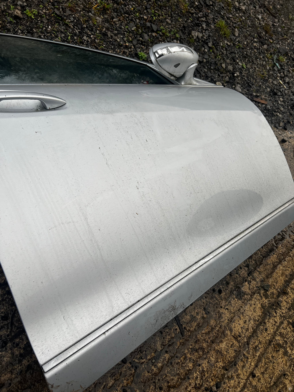 Mercedes Benz S320 2007 driver’s door