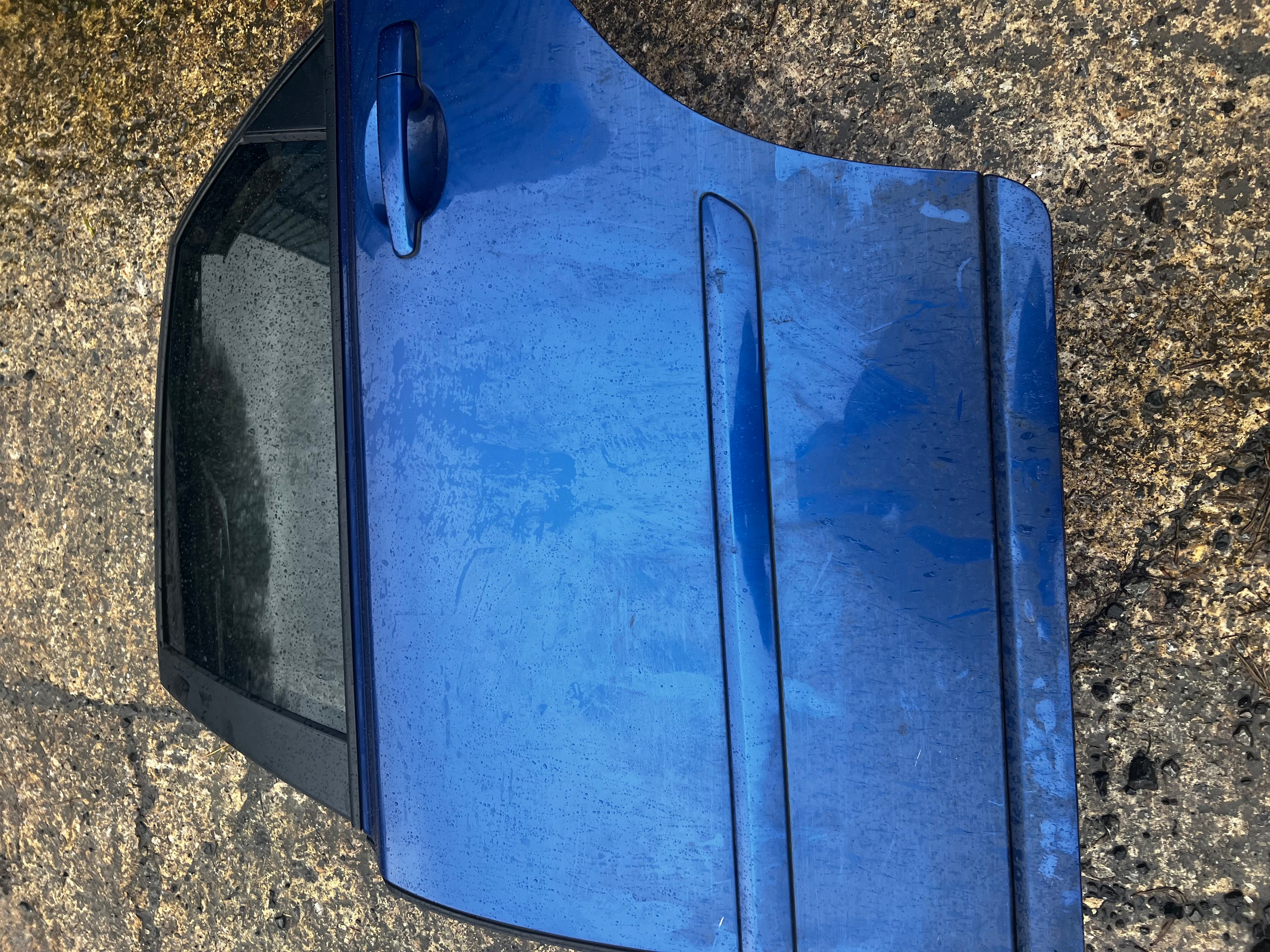 Volvo s40 2008 passenger rear door