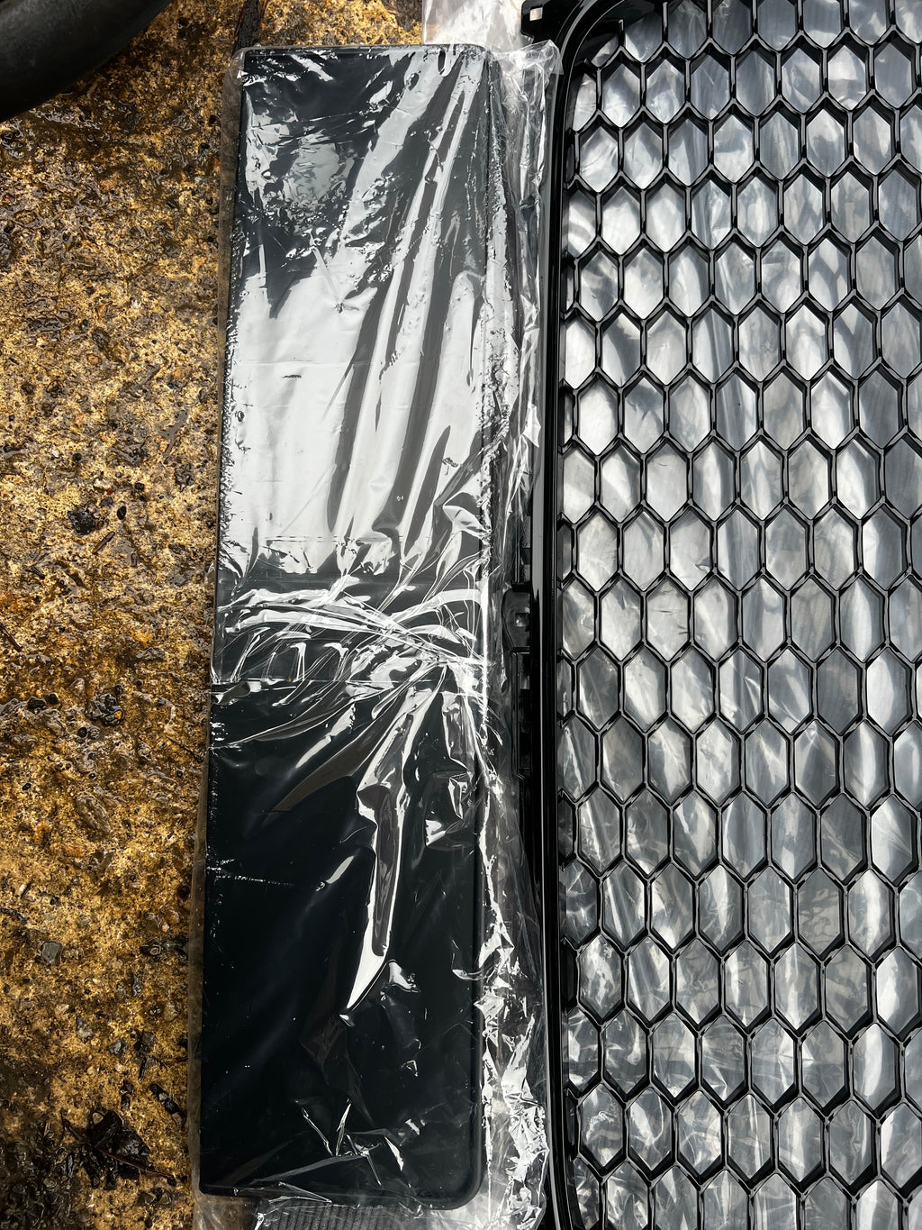 Audi a4 honeycomb grill