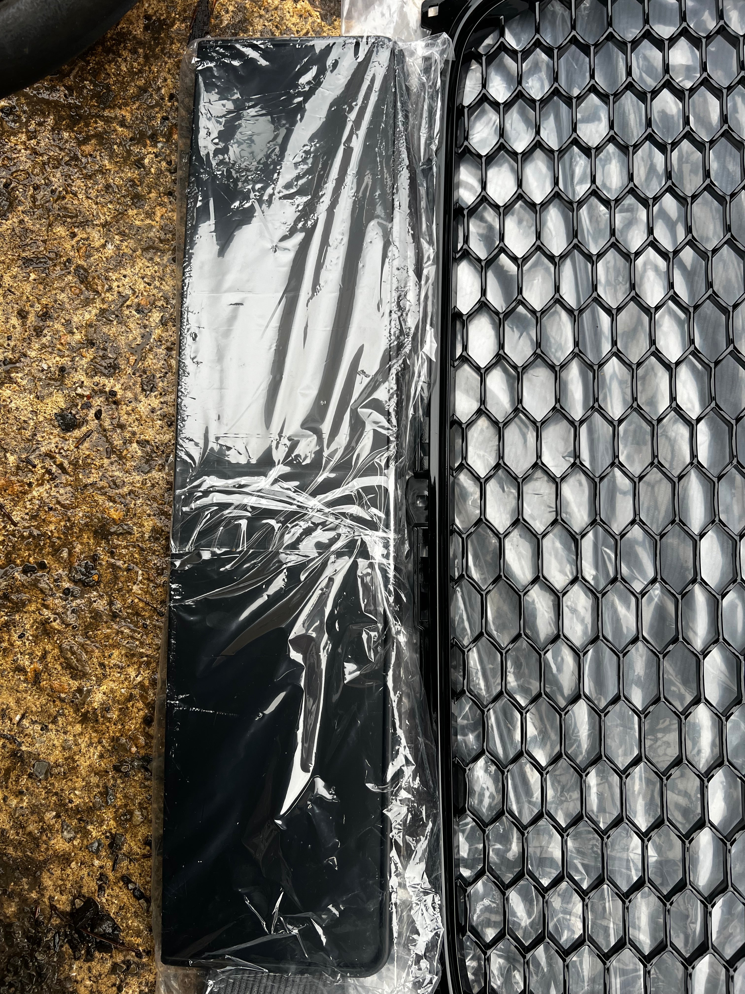 Audi a4 honeycomb grill