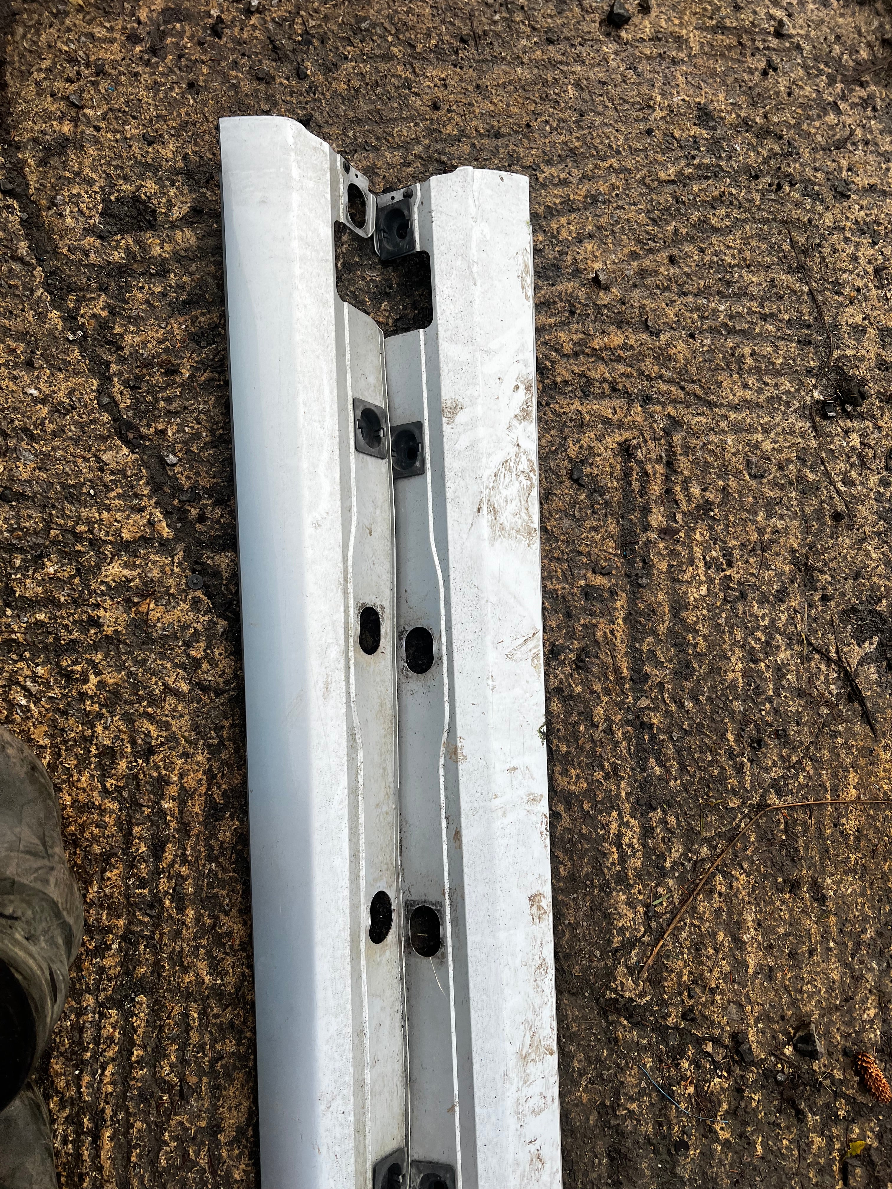 Mercedes Benz s320 v6 2007 side skirts