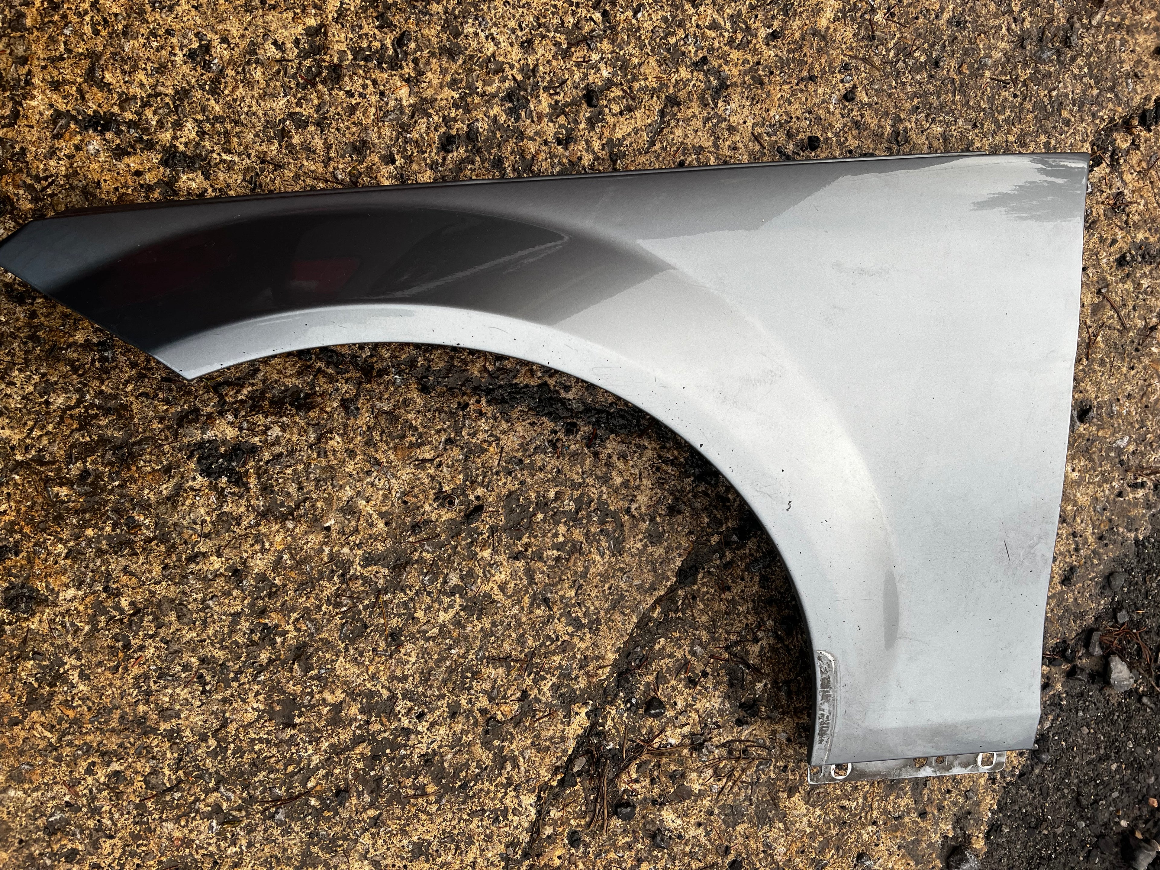 Mercedes Benz c220 2007 passenger wing