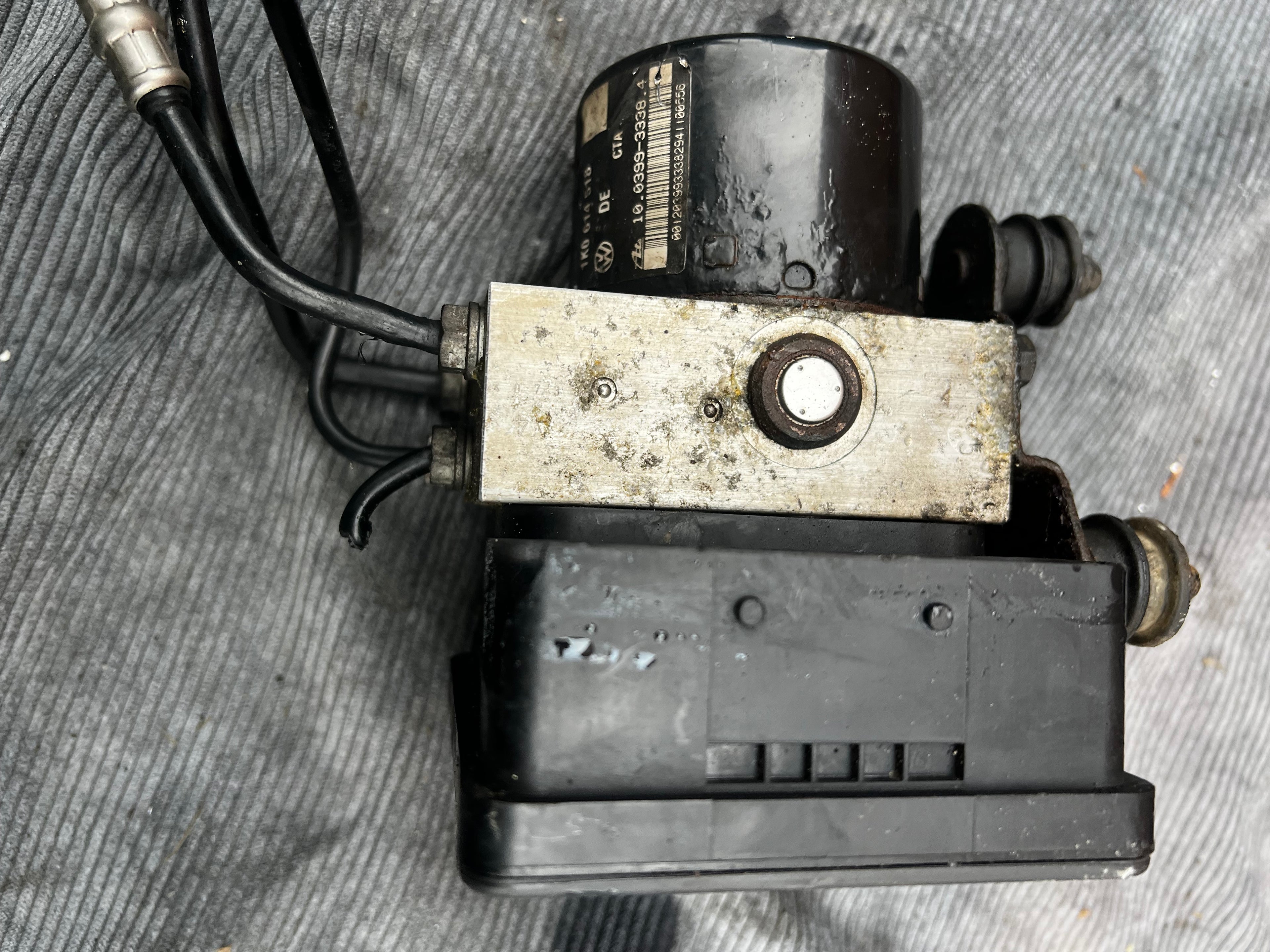 Vw Jetta 2007 abs unit