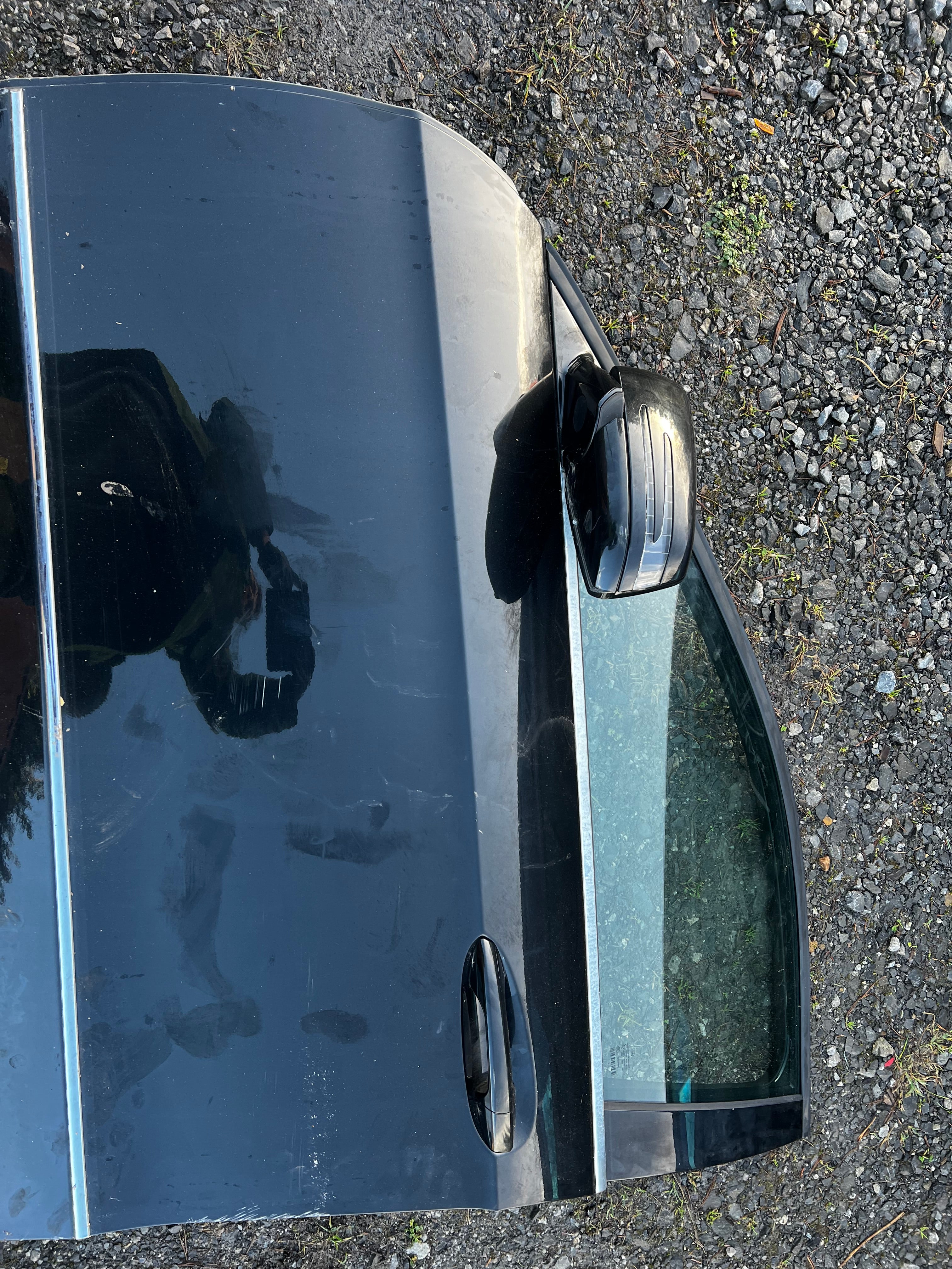 Mercedes Benz e200 passenger front door