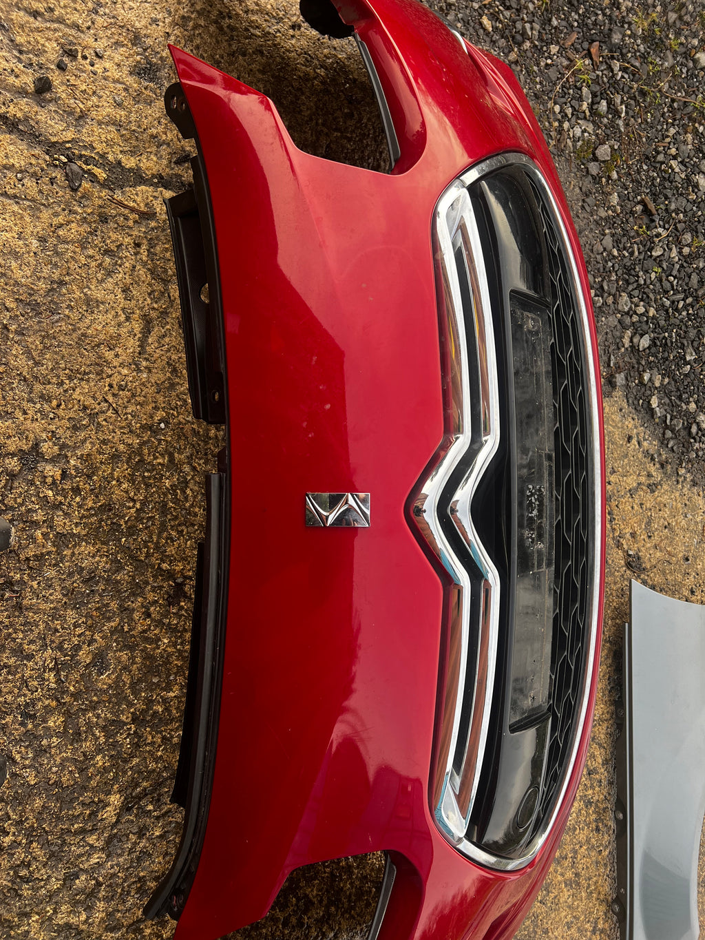 Citreon ds3 2013 front bumper