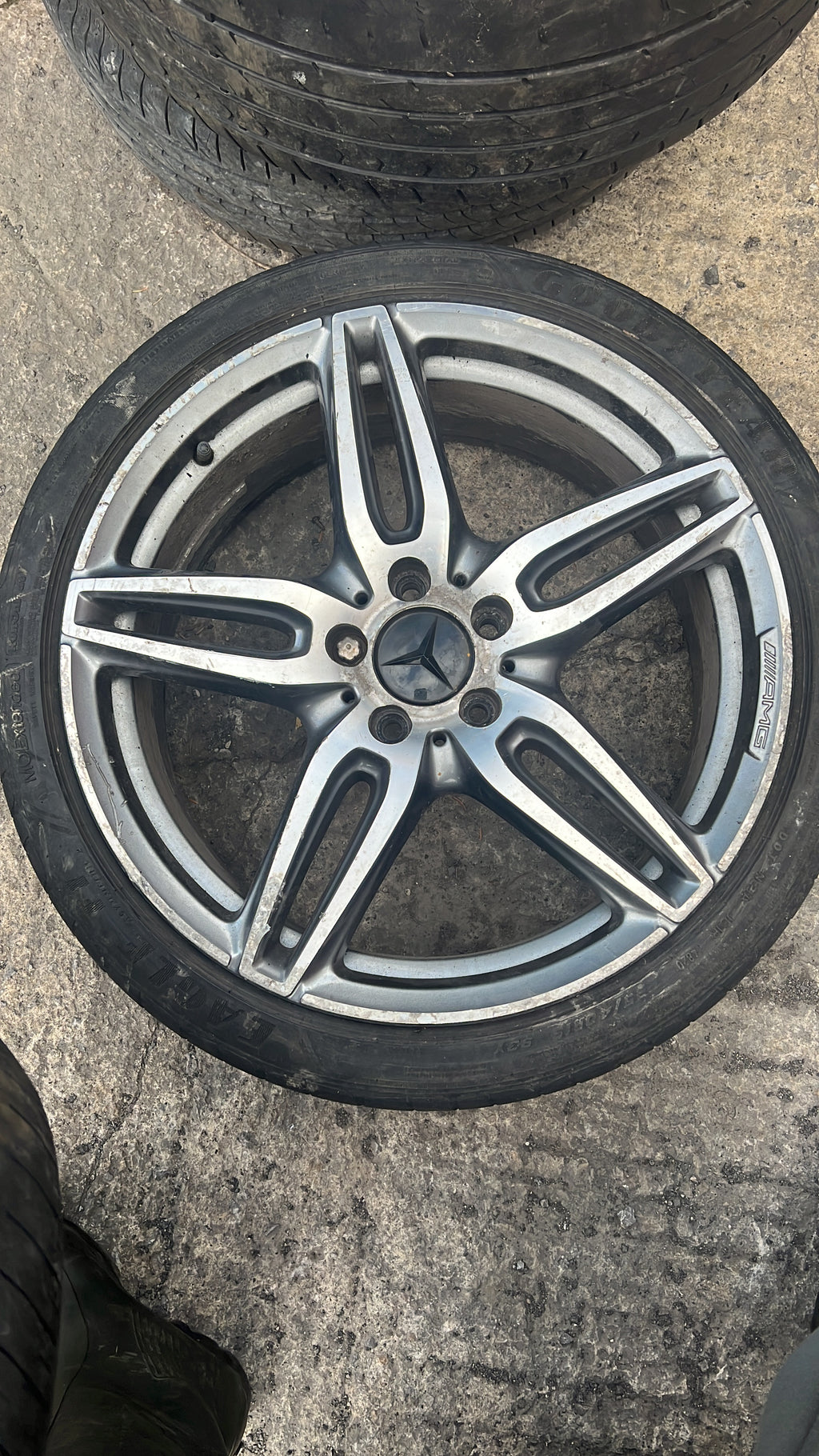 Mercedes c220 2007 alloys 5x112 x4