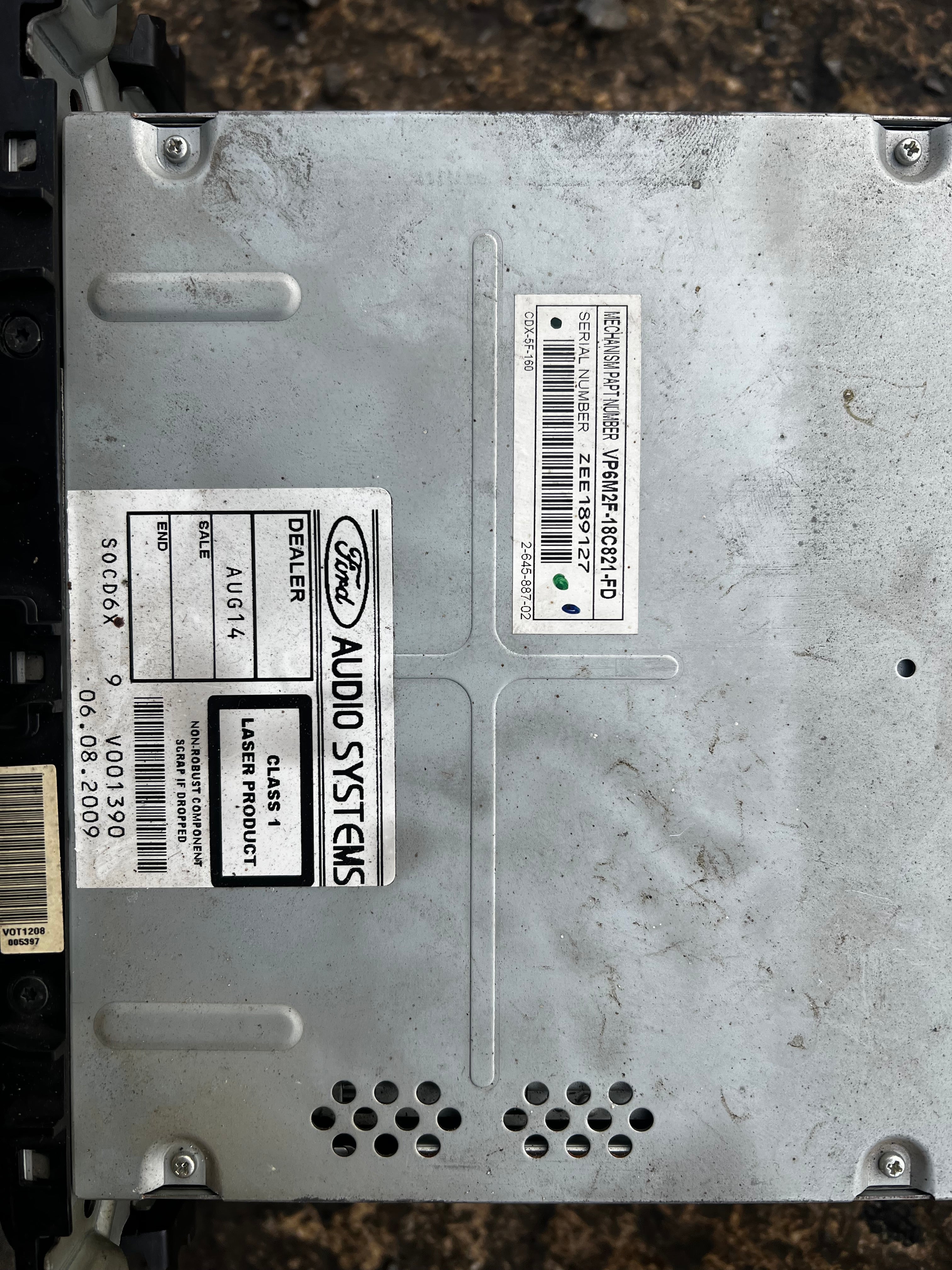 Ford Mondeo 2010 stereo Sony 6 disc