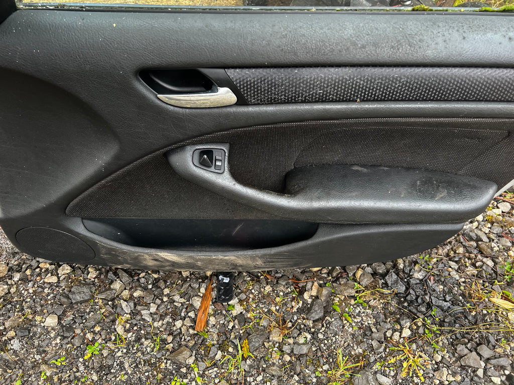 BMW e46 2004 Msport front drivers door