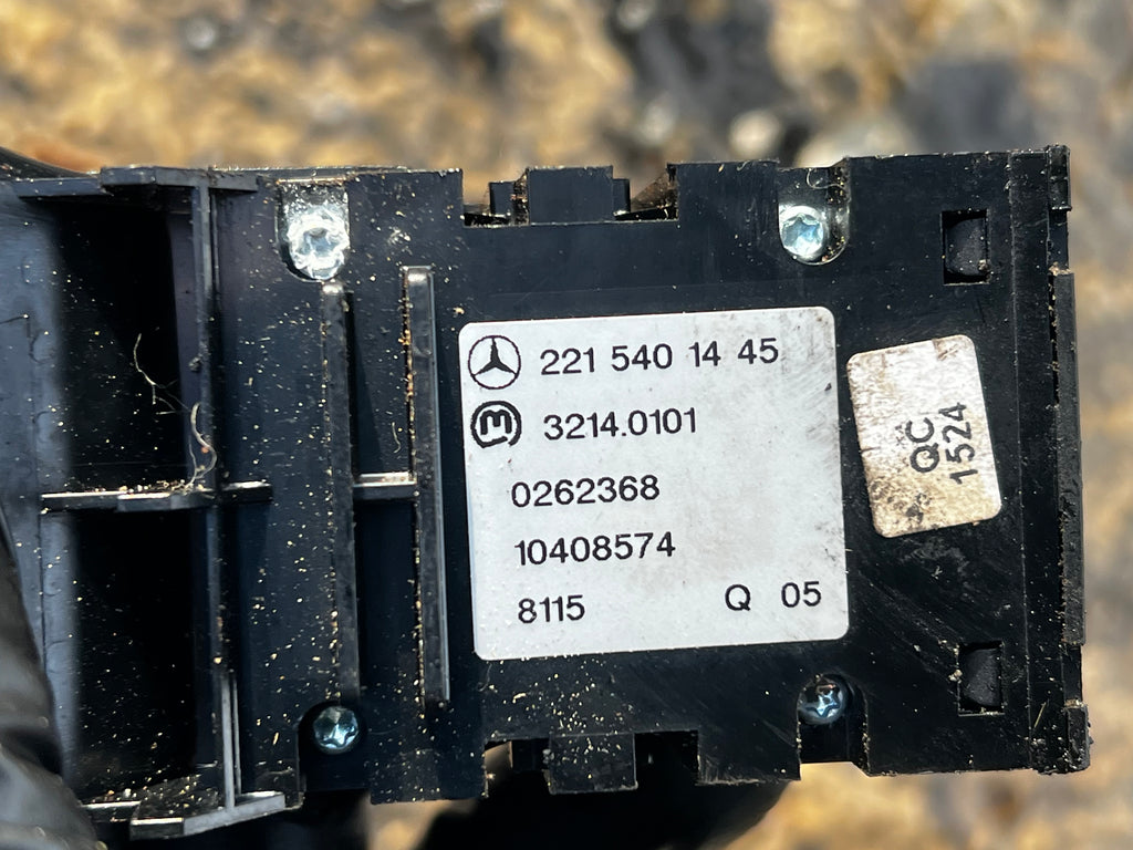 Mercedes Benz s320 parking break switch