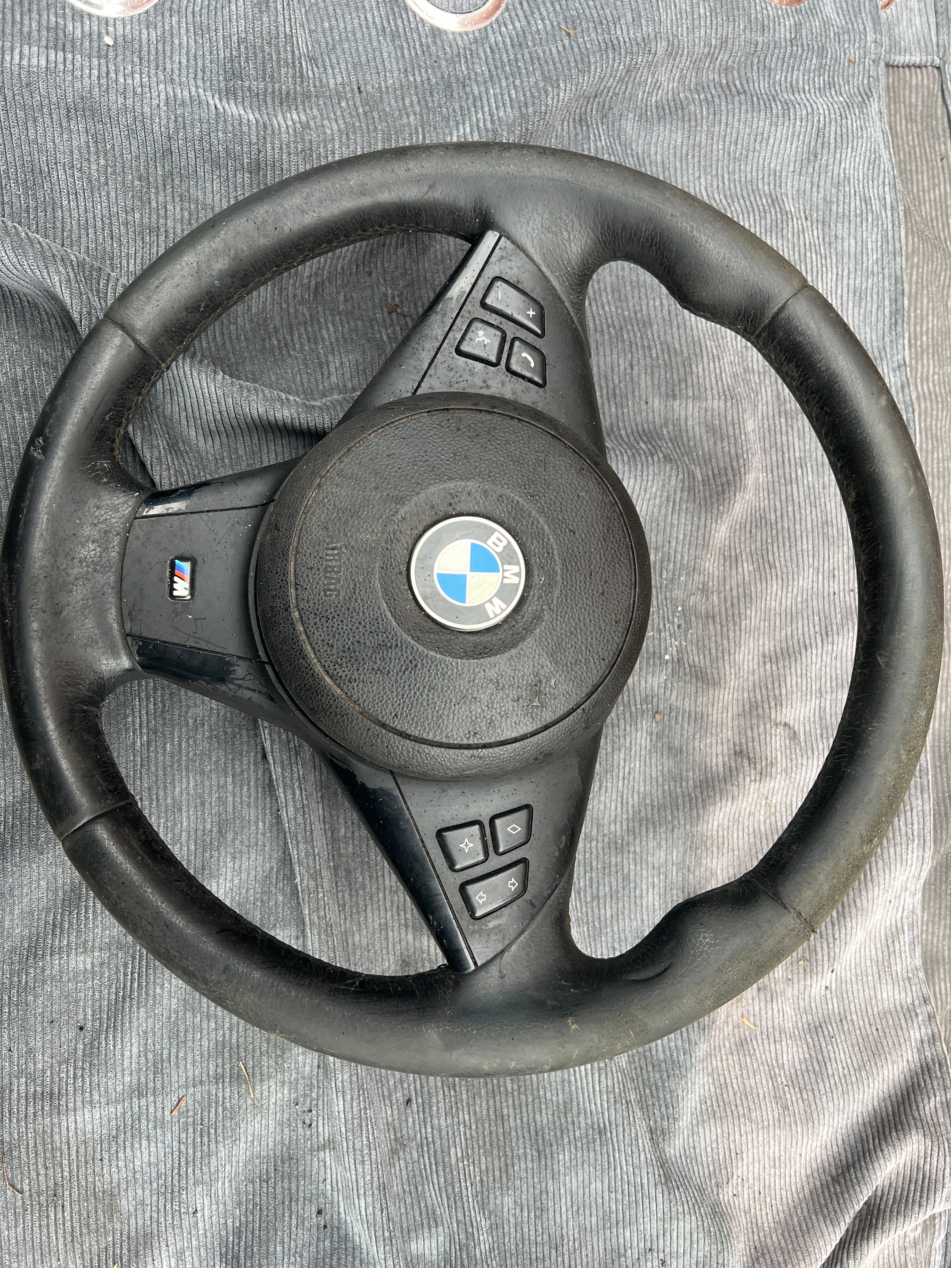BMW Msport 525d steering wheel