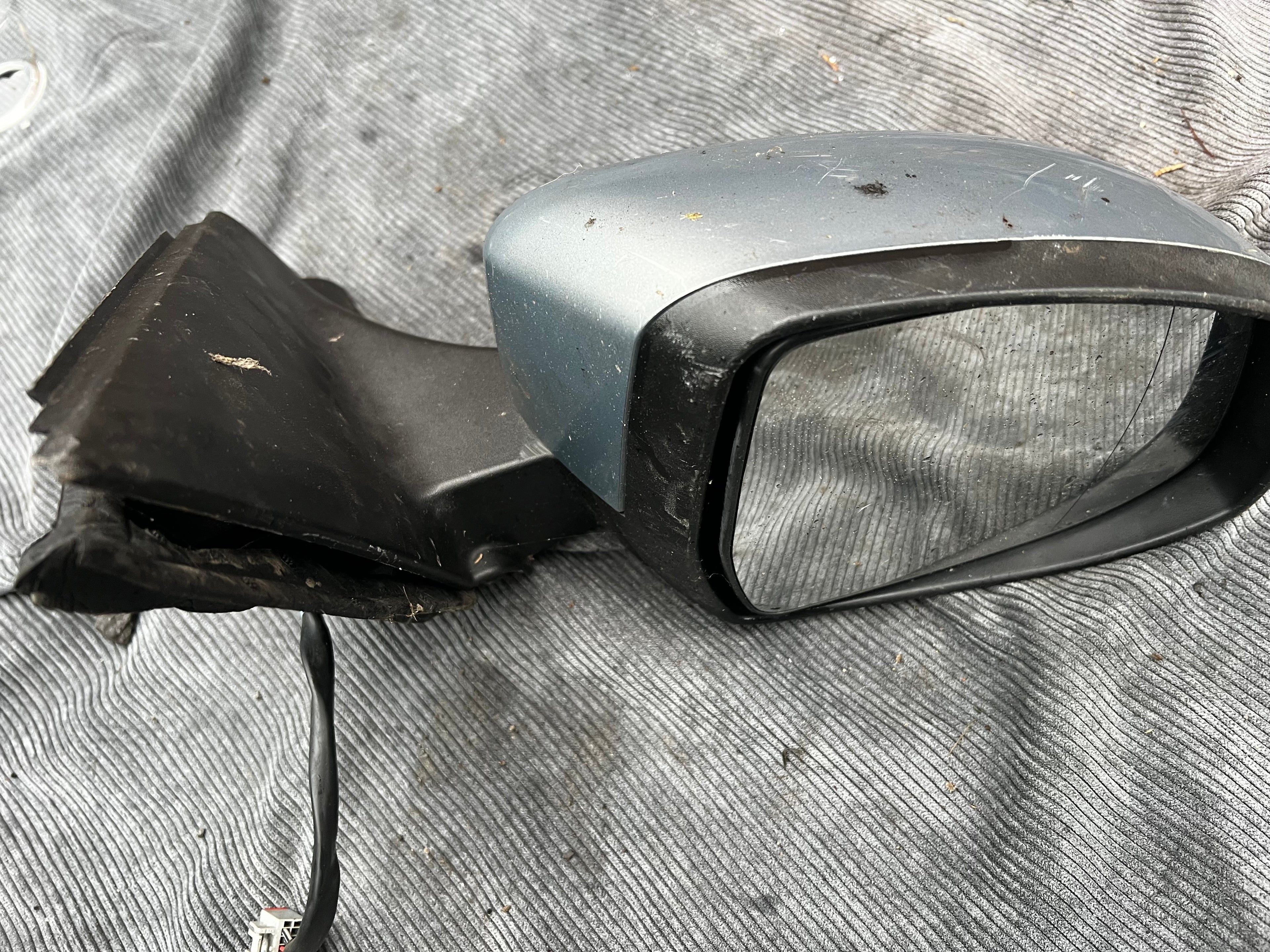 Driver side Ford Mondeo mirror 2009