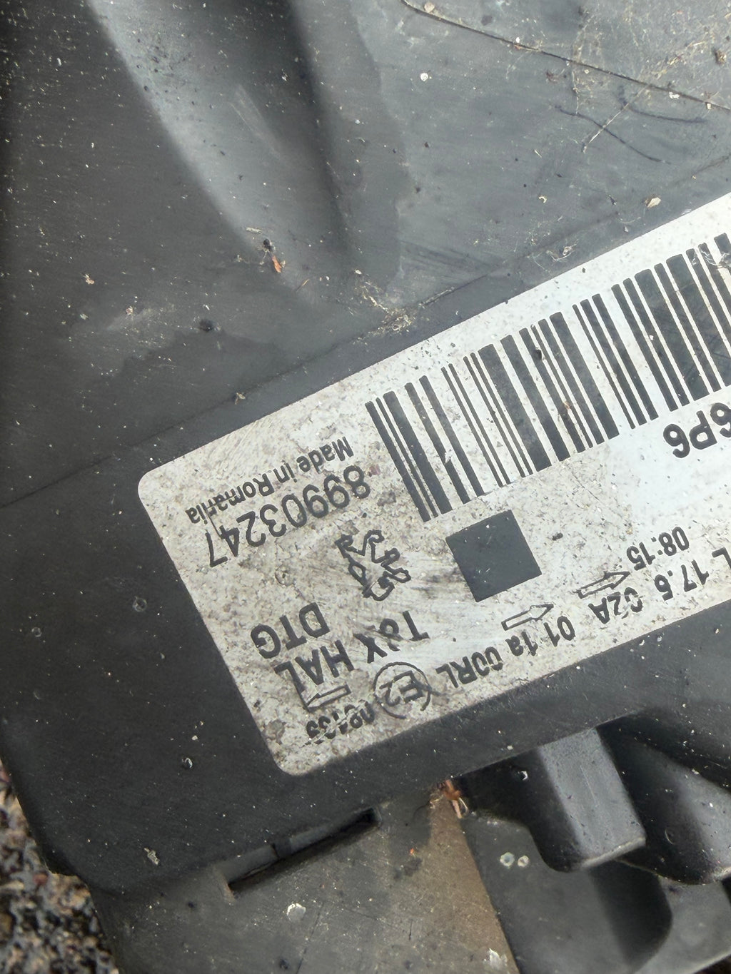 Peugeot 3008 2010 front lights