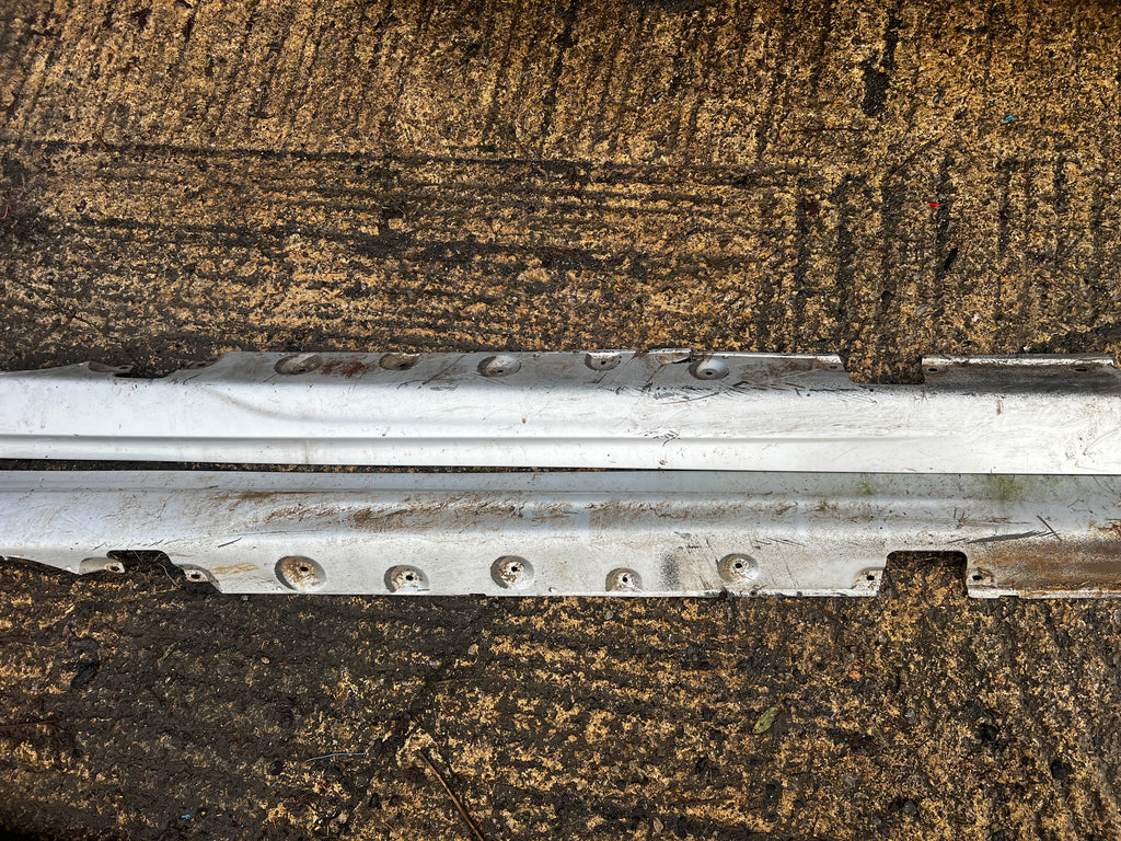 BMW e46 Msport 2004 side skirts