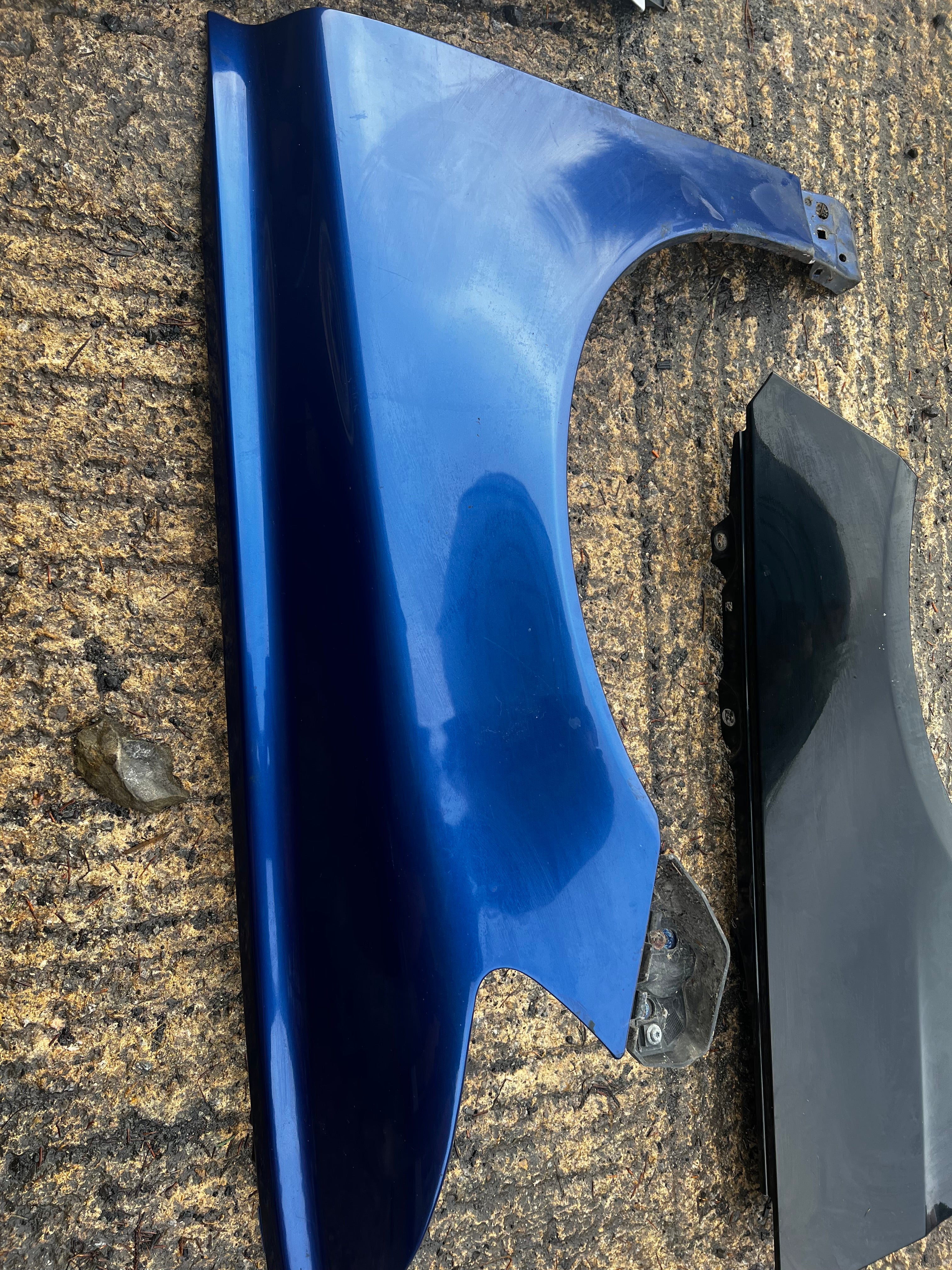 Volvo s40 2008 passenger wing