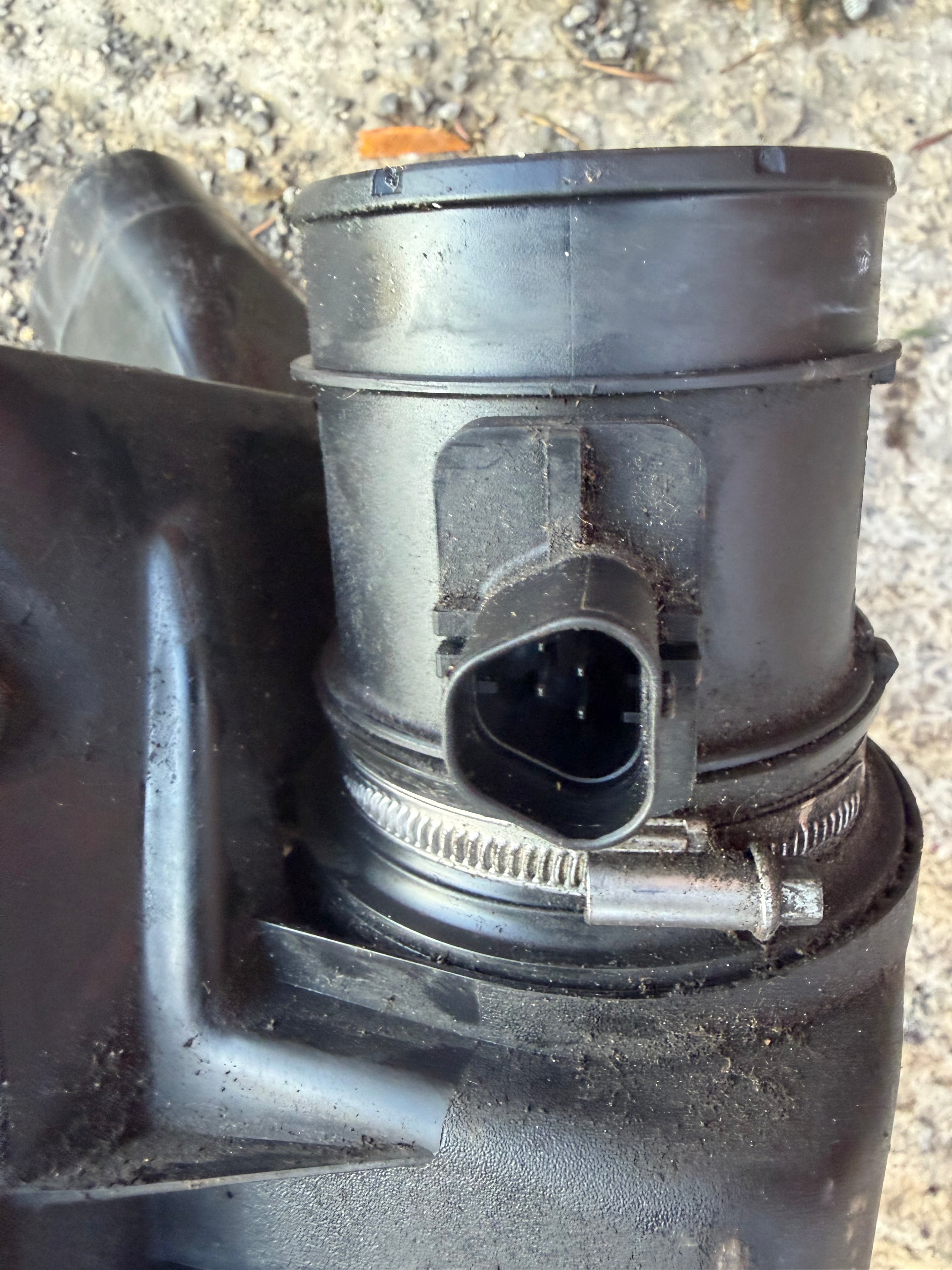 Insignia 2012 airbox and maf