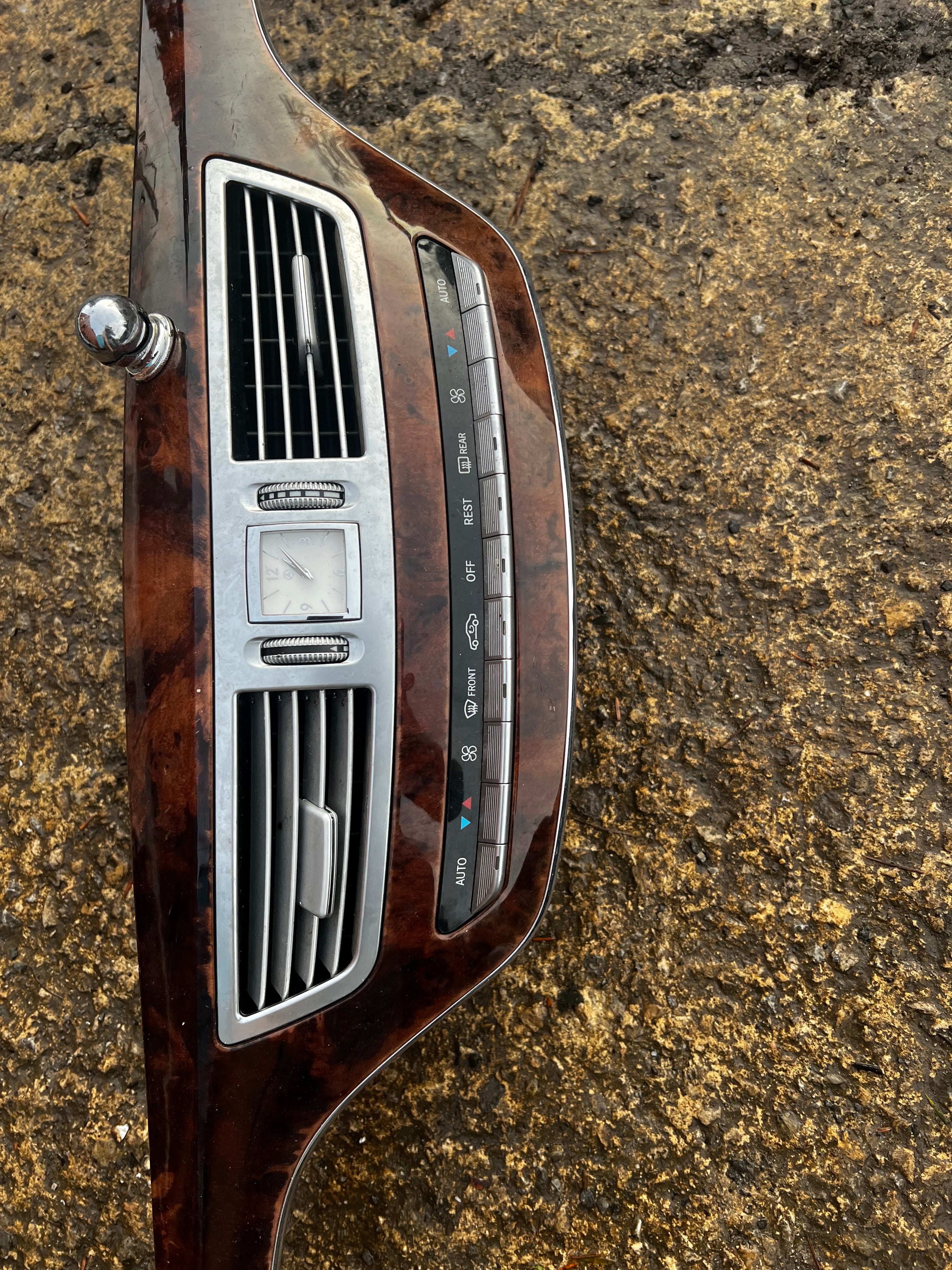 Mercedes s320 v6 2009 wooden trim centre panel control