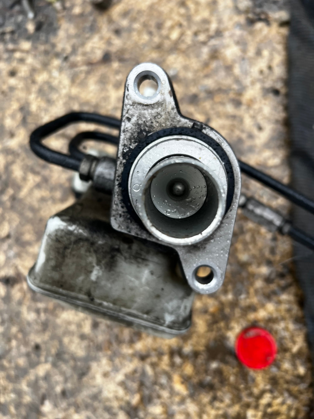 Ford Mondeo 2009 master cylinder