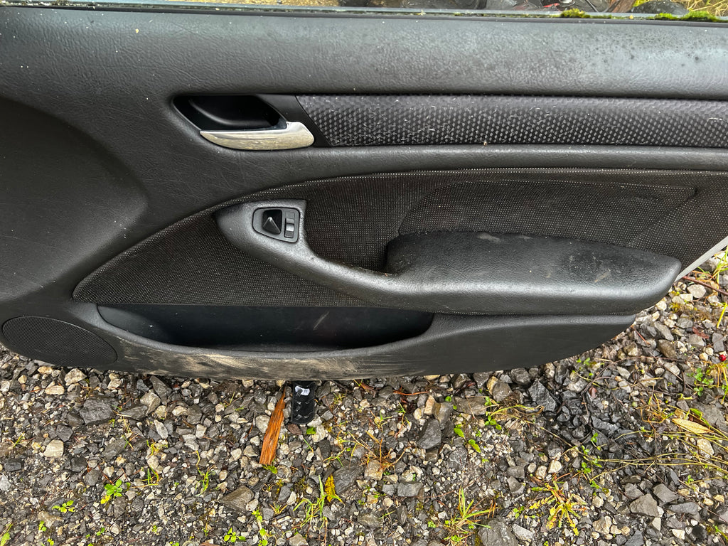 BMW e46 2004 Msport front drivers door