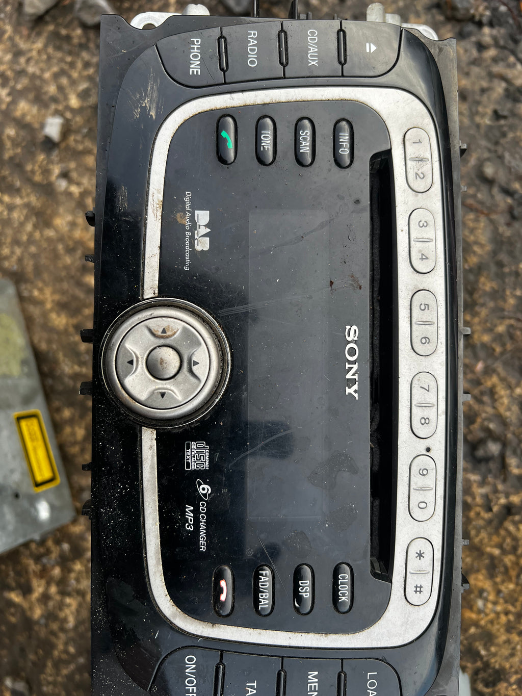 Ford Mondeo 2010 stereo Sony 6 disc