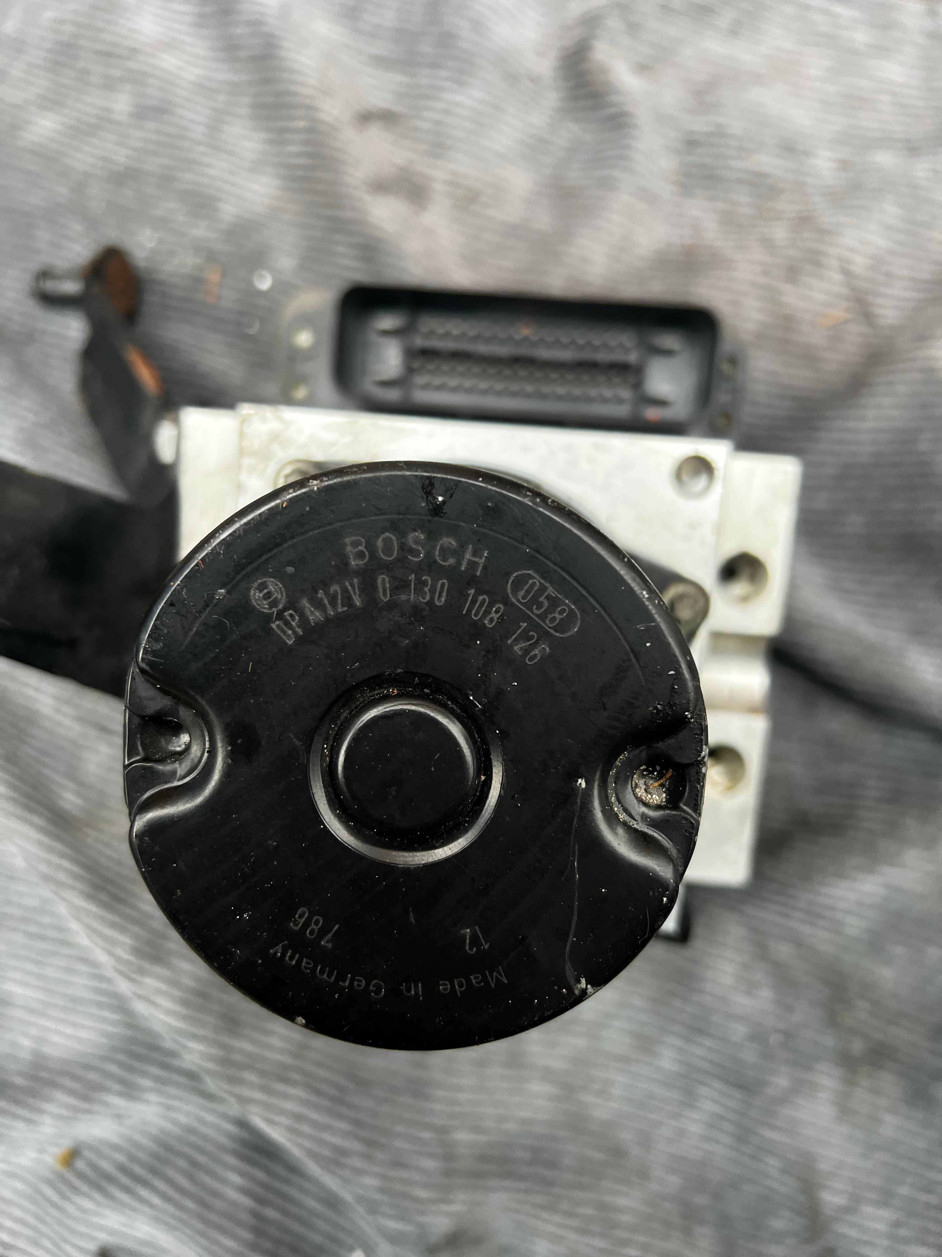 BMW 2007 m57 Msport 525d e60 abs unit