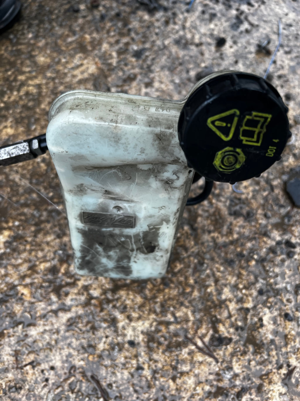 Ford Mondeo 2009 master cylinder