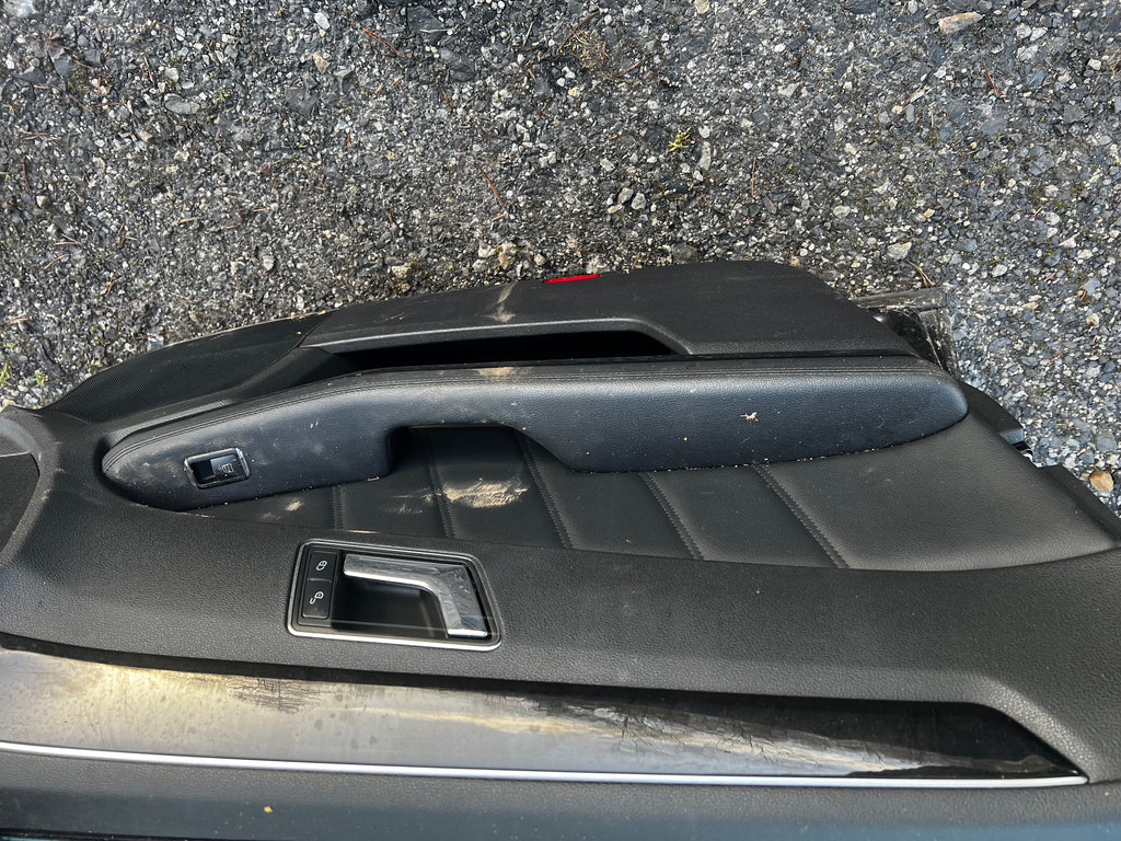 Mercedes Benz e200 passenger front door