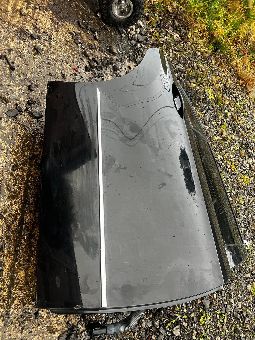 Mercedes e200 2009 rear drivers door