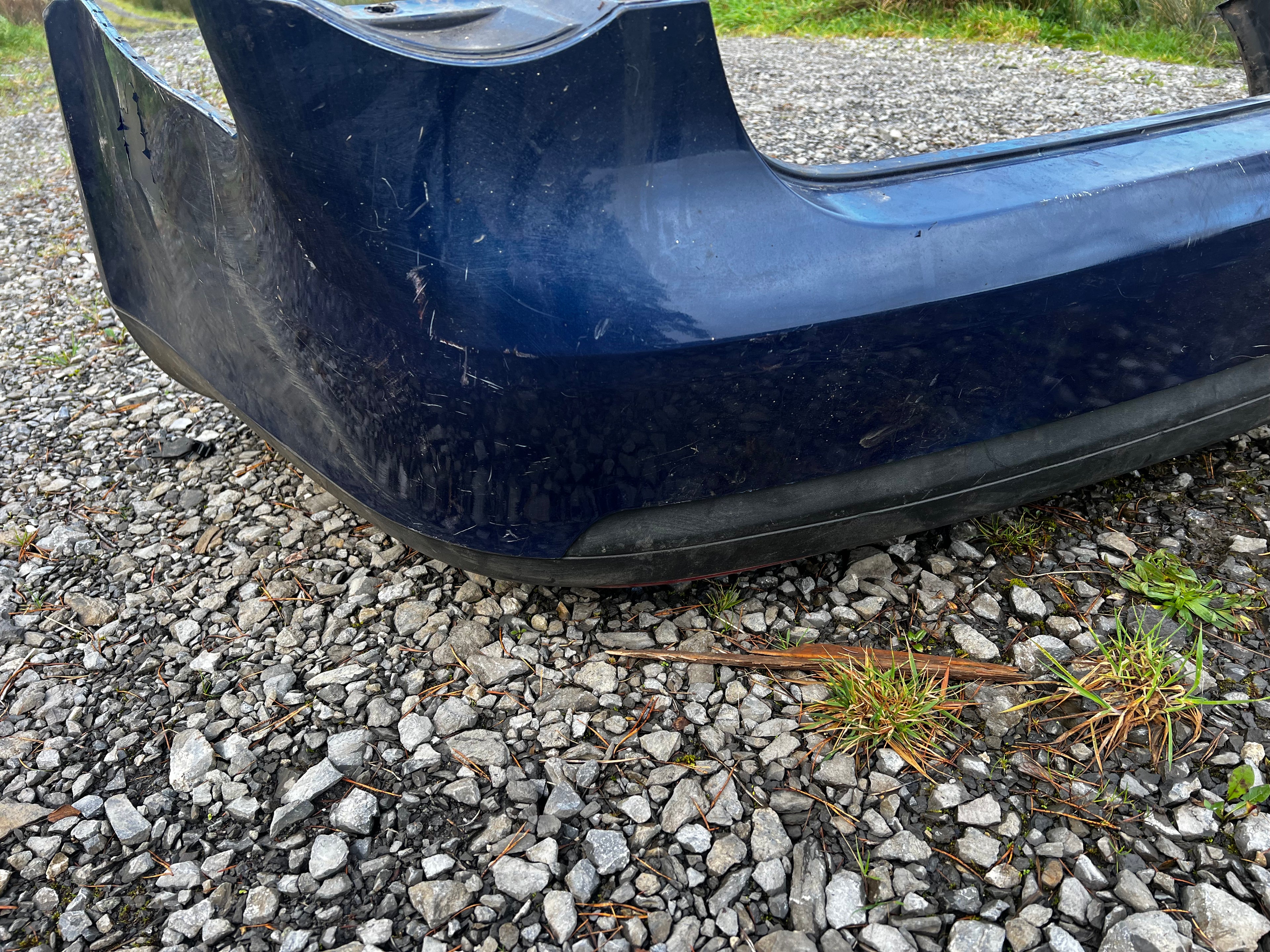 Jetta 2007 rear bumper and diffuser