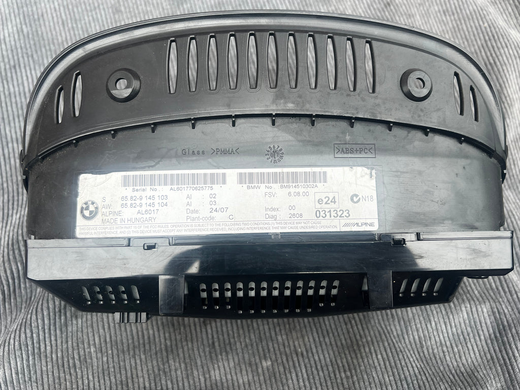 BMW e60 centre console screen