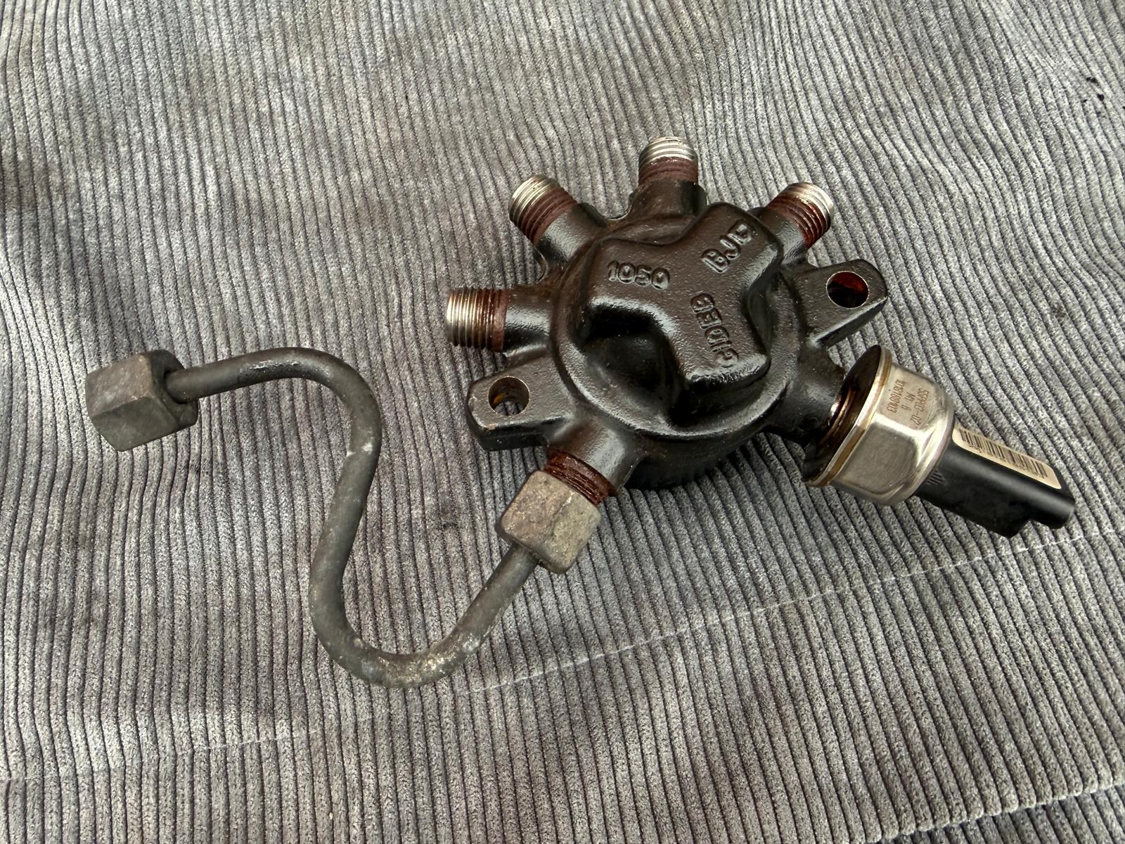 Renault fluence 2010 1.5dci deisel pump for injectors