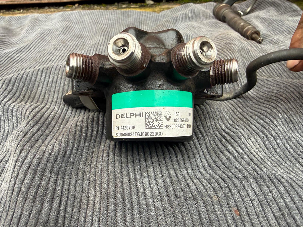 Renault fluence 2010 1.5dci deisel pump for injectors