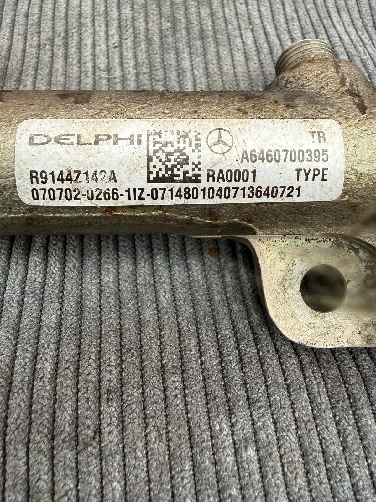 Mercedes c220 2007 high pressure fuel rail