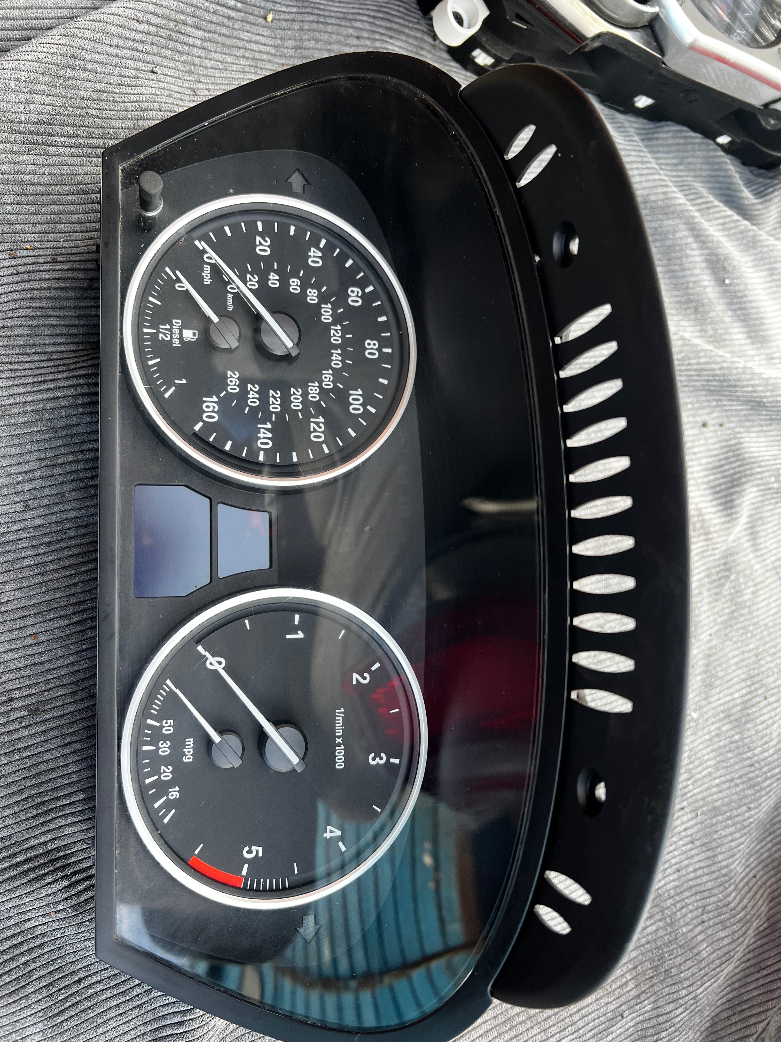 BMW 3.0D m57 6 speed manual instrument cluster